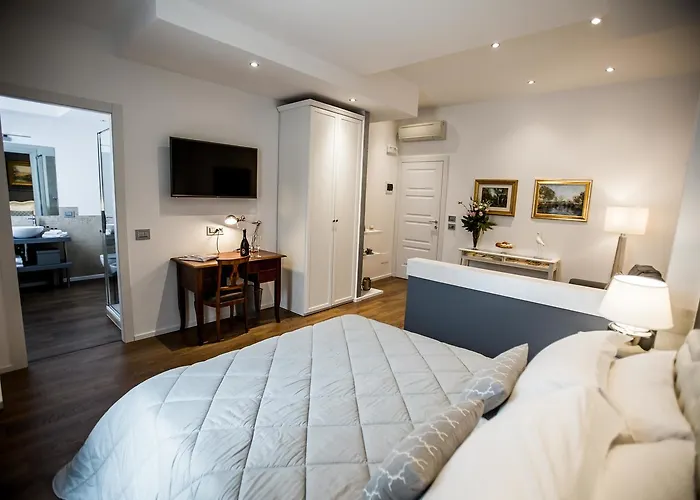 Arena Suite